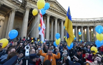 В Питере полиция блокируют Марш за мир с Украиной