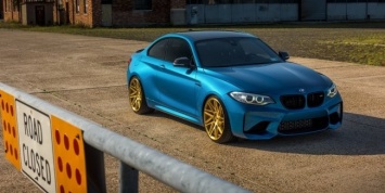 «Заряженное» купе BMW M2 получает «всплеск золота»