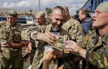 В Николаеве полицейские со стрельбой гонялись за пьяными военными на авто