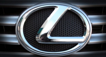 Lexus анонсировал премьеру нового кроссовера