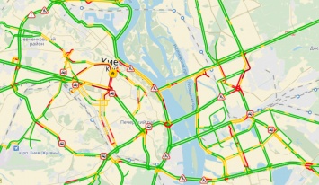 Пробки в Киеве вечером понедельника достигли 8 баллов
