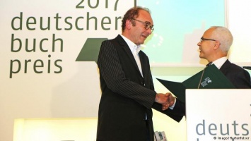 Роберт Менассе получил Немецкую литературную премию за 2017 год