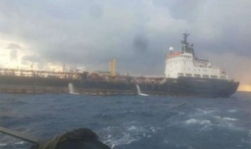 Военные потопили российский танкер, промышлявший контрабандой в Ливии, Сирии и Крыму