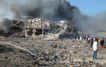 В столице Сомали двойной теракт: десятки убитых