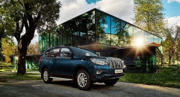 Объявлены цены на обновленный Toyota Land Cruiser Prado