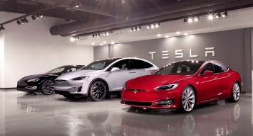 Обманувшая заказчиков Tesla ищет виноватых на стороне