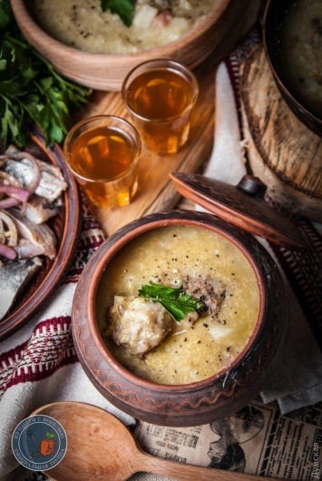 Литературная кухня одессита Брахмана: блюда Вестероса, грибная похлебка хоббитов и мясной суп с хвоей