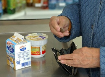 Цены в магазинах: какие продукты стали дешевле, а что подорожало