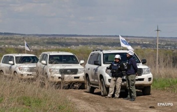 ОБСЕ зафиксировала новые шевроны у сепаратистов