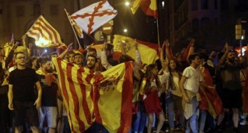 В Каталонии проходят массовые акции протеста