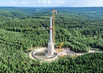 В Германии построили самую высокую в мире ветротурбину