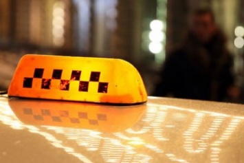 В Киеве неизвестные выстрелили в таксиста