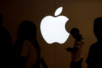 СМИ: в Лондоне банда на мопедах атаковала фирменный магазин Apple