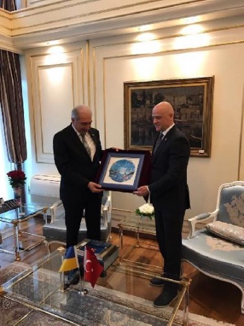 Мэр Одессы провел встречу с новым мэром Стамбула