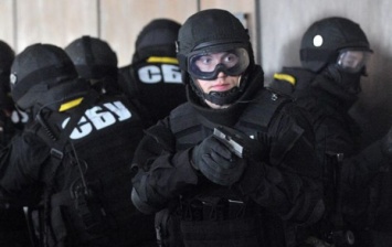 Правоохранители оставили непристойный рисунок после обысков у Марченко