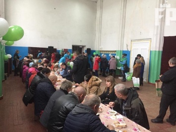 100 гривен и суп: В Запорожской области завели дело по факту подкупа избирателей