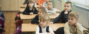 Харьковчане просят Кернеса построить школу на Северной Салтовке