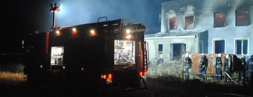 В Николаеве во время пожара в двухэтажном жилом доме погиб 60-летний мужчина, - ФОТО