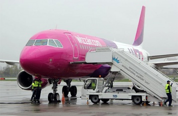 Wizz Air запустит рейсы Львов-Лондон в мае вместо сентября