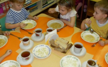 Запорожцы шокированы питанием в детских садах