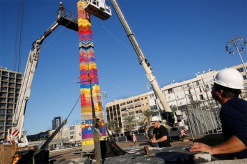 Мировой рекорд: в Израиле построили башню из Lego