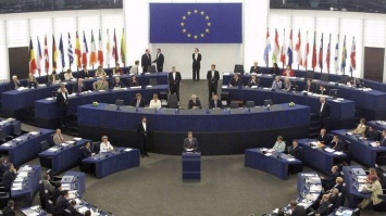 Европарламент проголосовал за санкции против Польши