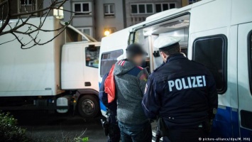 В Германии прошла массовая операция против нелегальной занятости