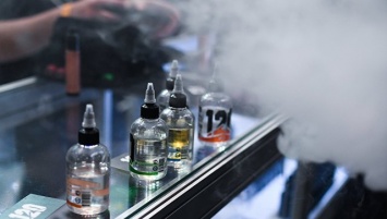 Электронные сигареты ослабляют иммунитет, заявляют ученые