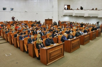 Есть рекорд! Сессия Днепровского горсовета проходила менее получаса