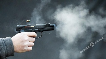 В Одессе открыли стрельбу во время задержания преступников