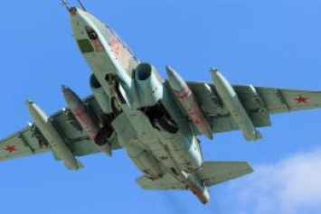 Звезды на горящем крыле: В Сирии повстанцы сбили российский штурмовик Су-25