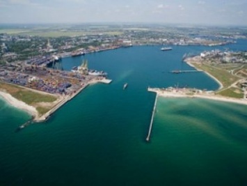 На Черноморский морской порт потратят почти 2 миллиарда гривень