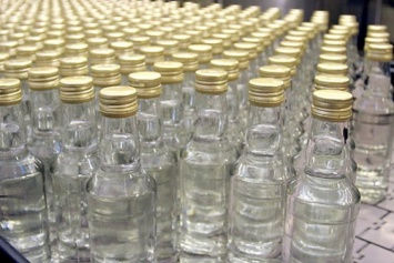 На Винничине обнаружили 25 тонн спирта для изготовления фальсификата