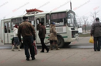 В Бердянске изменен график движения на нескольких убыточных маршрутах