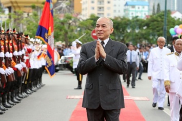 Неуважение к королю Камбоджи стало уголовным преступлением
