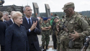 Президент Литвы отметила помощь НАТО
