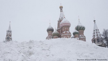 Россиян обяжут контролировать зарубежных гостей