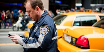 Нью-йоркским полицейским начали выдавать iPhone 7 вместо Lumia
