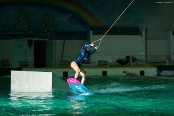 В Днепре работает единственный в Европе зимний центр для подготовки воднолыжников и вейкбордистов