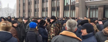 В Кривом Роге ветераны милиции снова вышли на митинг за пенсии (ФОТО)