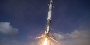 SpaceX не будет давать больших скидок на запуск б/у ракет Falcon 9