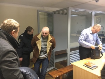 Суд Киева продлил арест киллеру Лосю, которого подозревают в убийстве Вороненкова
