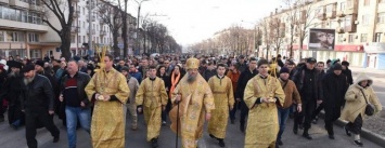 Жители Запорожья, и даже мэр, просят Московский патриархат не проводить шествие по проспекту: что происходит