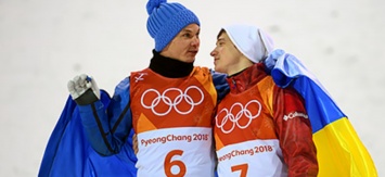 На игры приехал после травмы, а невеста выступает за Россию. Что известно о лыжнике, взявшем первое украинское "золото" на Олимпиаде