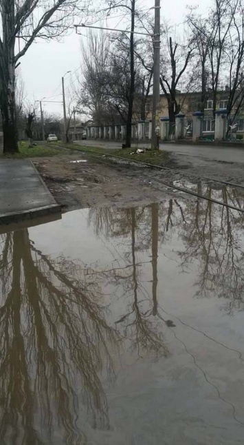 Дороги на Слободке: местные жители обращаются к городским властям