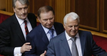 Три лузера решили законодательно состарить Украину