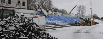 На стадионе «Юность» в Чернигове идет реконструкция