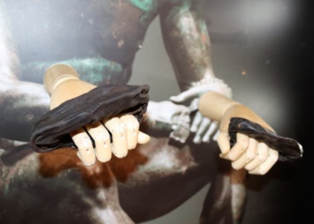 Археологи нашли древние боксерские перчатки