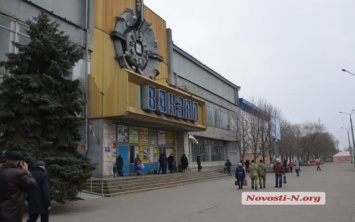 В Николаеве эвакуировали пассажиров ж/д вокзала: в здании обнаружили «бомбу»