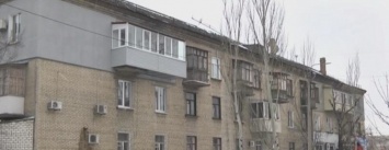 В Северодонецке разгорелся скандал из-за нелегального балкона (видео)